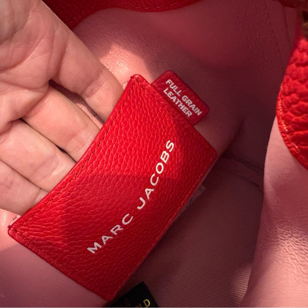 New Marc Jacobs The Bucket Bag - Picture 9 of 12